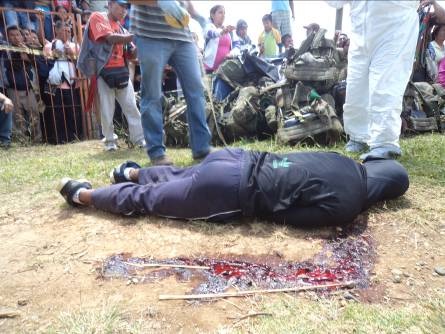 asesinato guardia indgena por el ejercito nacional