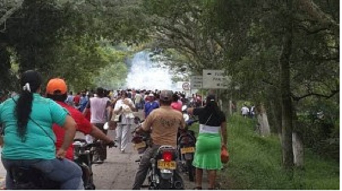 Restricción de alimentos. La estrategia de presión de la Fuerza Pública pone en riesgo a comunidades del Municipio de Guadalupe en el Huila.