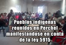 Pueblos indígenas reunidos en Perchel manifestandose en conta de la ley 5915