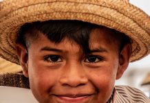 Seguimos los pasos de nuestros mayores, defendiendo la vida y la paz
