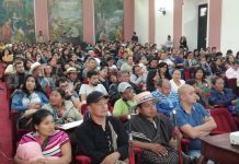 En el Paraninfo de la Universidad del Cauca se llevó a cabo el Lanzamiento del libro Tiempos de Vida y Muerte.