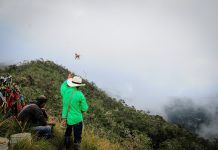 Volver a conversar con la tierra